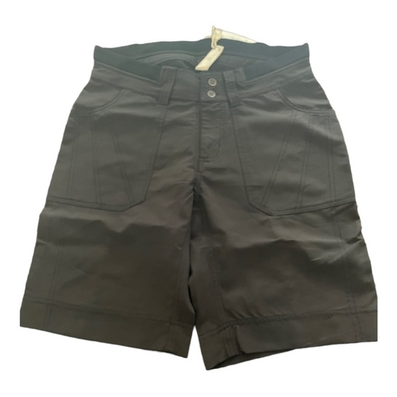 𝅺aventura Clothing Womens Shiloh Shorts in black - Picture 4 of 16